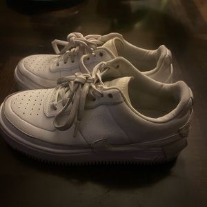 Size 7 Women Nike Airforce One Jester 🤍